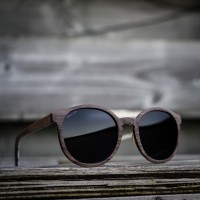 Round Style Walnut Wood Sunglasses